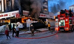 AVM'de Yangın: Büyük Çaplı Hasar Oluştu