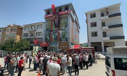 CHP Malatya İl Binası Önünde Protesto: Barış Yıldız'dan Yeni Yönetime Sert Tepki