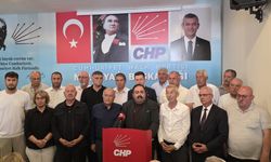 CHP'li 13 İlçe Başkanından Ortak Mesaj: 'Özel'in, Ağbaba'nın ve Yıldız'ın Yanındayız'