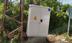 Fırat EDAŞ'tan Açık Elektrik Panosuna Hızlı Müdahale