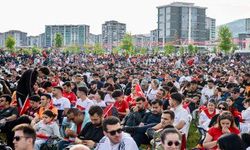Malatya'da Milli Maç Coşkusu Dev Ekrana Taştı
