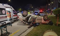 Şentepe Mezarlık Kavşağı'nda Trafik Kazası: 2 Yaralı