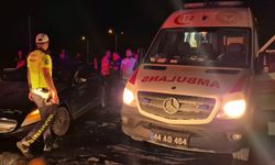 Virajı Alamayan Otomobil Karşı Şeride Geçti: 3 Yaralı