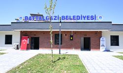 Başkan Taşkın Selçuklu Mahallesi Taziye Evi'nde Vatandaşlarla Buluştu