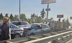 Beylerderesi Viyadüğü'nde 5 Araçlı Zincirleme Kaza: 1 Yaralı
