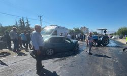 Doğanşehir'de Otomobil Traktöre Çarptı: 3 Yaralı