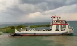 Fırtınada Sürüklenen Feribot Karaya Oturdu
