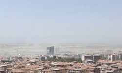 Malatya Toz Altında! Şiddetli Rüzgâr İnşaat Sahalarını Havalandırdı