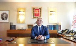 Bakan Ersoy: 'Sinemanın Birleştirici Gücünü Türkiye'nin Dört Bir Yanında Yeniden Hissedeceğiz'