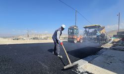 Battalgazi'de Asfalt Mesaisi: Kırsalda 9 Kilometrelik Yol Yenilendi