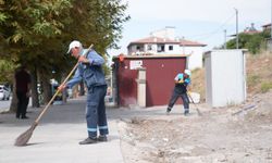 Konteynerlerin Kaldırıldığı Alanlarda Temizlik Çalışması