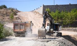 Yeşilyurt'ta Ulaşım Yatırımları Hız Kesmeden Sürüyor