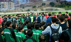Başkan Geçit'ten Yeşilyurtspor Altyapısına Moral Ziyareti!
