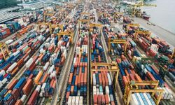 İhracatta Yüzde 15,3'lük Artış: Dış Ticaret Açığı 5,1 Milyar Dolara Geriledi