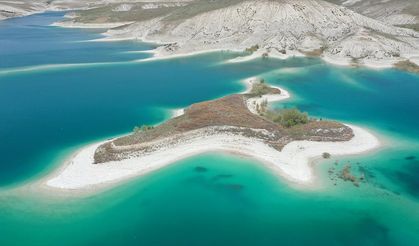 Adıyaman'ın martılara özel adası