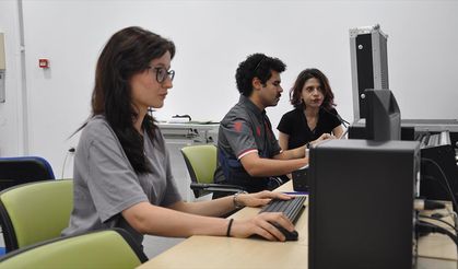 Anadolu Üniversitesi İletişim Bilimleri Fakültesi "istihdama hazır mezun" veriyor