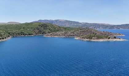 Nemrut Kalderası eşsiz güzellikleriyle ziyaretçilerini ağırlıyor