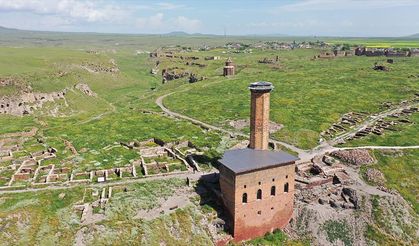 Anadolu'da yapılan ilk Türk camisi "Ebu'l Menuçehr" asırlardır geçmişin izlerini taşıyor