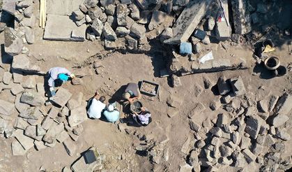 Manisa'daki Aigai Antik Kenti'nde Demeter'e adanmış tapınak gün yüzüne çıkarılıyor