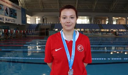 Dünya üçüncüsü özel sporcu Zeynep Duru, yeni başarılar için çalışıyor