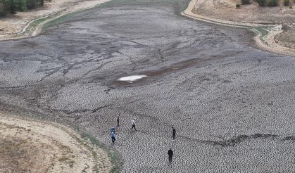 Edirne'deki Şerbettar Göleti kuraklık nedeniyle tamamen kurudu