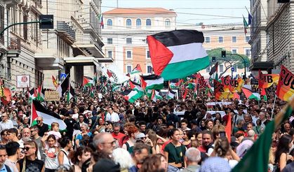 İtalya'da Gazze için genel greve gidildi