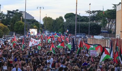 İtalya'da İsrail'in Gazze'deki soykırımı ve işgali protesto edildi