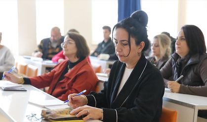 Arkeoloji merakıyla ikinci meslekleri için üniversiteli oldular