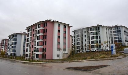 Van'da TOKİ'nin inşa ettiği deprem konutları güvenli yaşam alanına dönüştü