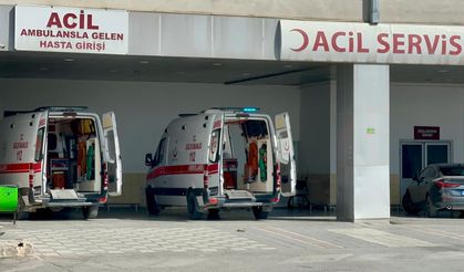 İnönü Caddesinde Otomobil Yayaya Çarptı: 2 Yaralı