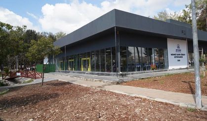 Adıyaman'da Mehmet Sadık Gürsoy Kütüphanesi Hizmete Açıldı