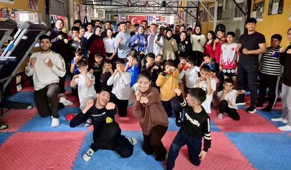 Malatyalı Muay Thai Sporcularından Takım Halinde Büyük Başarı