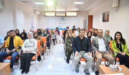 Yeşilyurt'ta 'Sağlıklı Yaşam ve Egzersizler' Semineri Yoğun İlgi Gördü