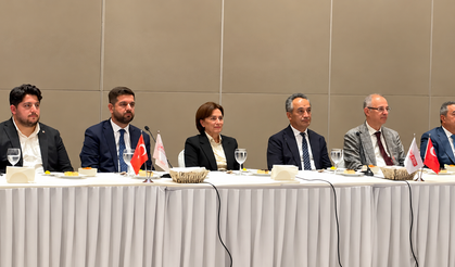 Sarı: 'Bir Şehri Yeniden İnşa Etmek Sadece Bina Yapmak Değildir'