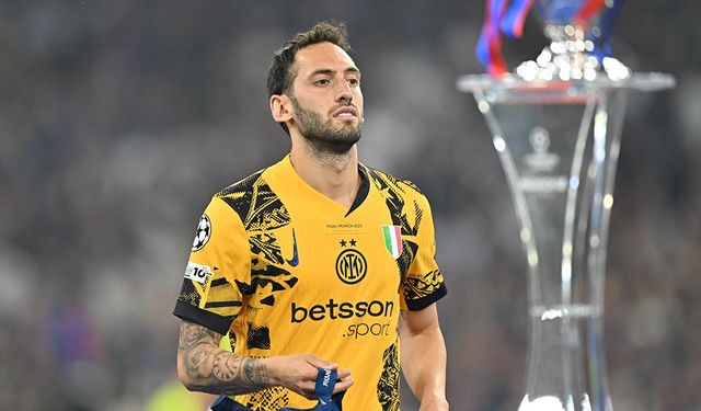 Hakan Çalhanoğlu, Şampiyonlar Ligi finalinde 2 kez forma giyen ilk milli futbolcu oldu
