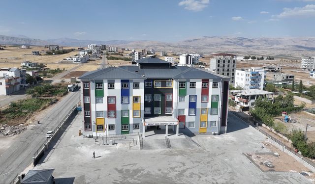 Adıyaman deprem öncesine göre 410 derslik fazlasıyla eğitime başlıyor