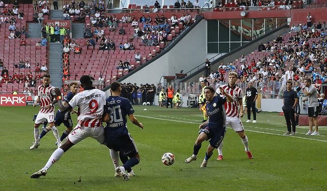 Antalyaspor deplasmanda kazandı