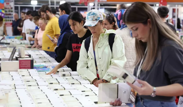 Antalya Kitap Fuarı 15. kez kapılarını açıyor