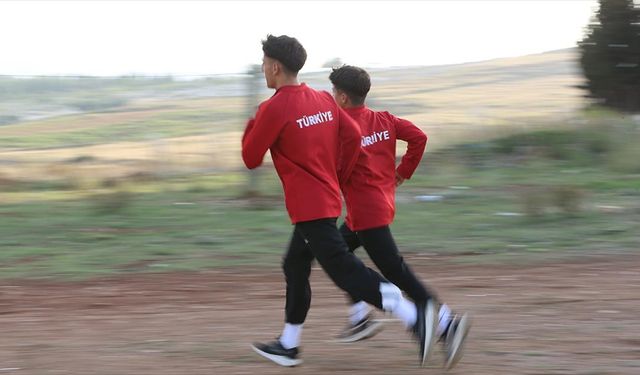 Güreşçi kuzenlerin 'yarım kalan' şampiyonluk hayalleri