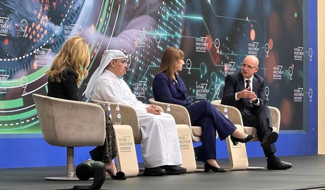 Hazine ve Maliye Bakanı Şimşek: Bölgesel ve küresel entegrasyonun öneminin farkındayız