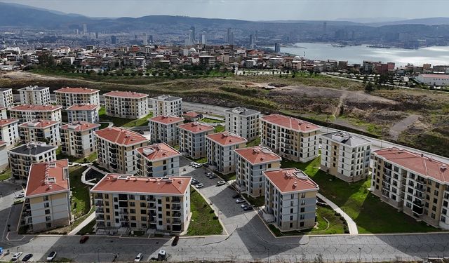 İzmir'de 117 kişinin yaşamını yitirdiği depremin üzerinden 5 yıl geçti