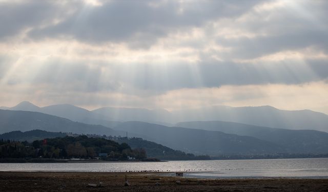 Sapanca Gölü'nde doluluk son yağışlara rağmen istenilen seviyeye ulaşmadı