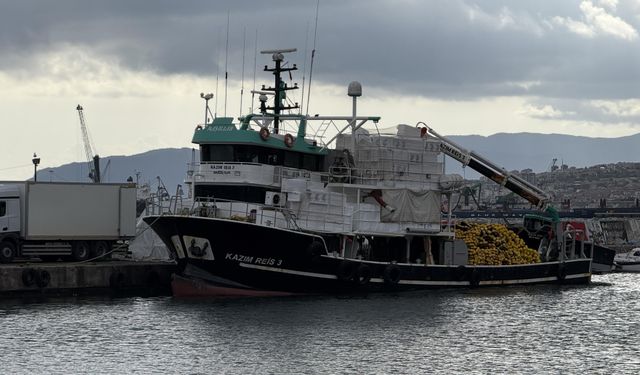Tekirdağ'da poyraz deniz ulaşımını olumsuz etkiliyor