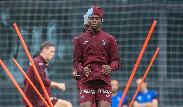Trabzonspor'un genç oyuncusu Oulai, şampiyonluk yaşamak istiyor