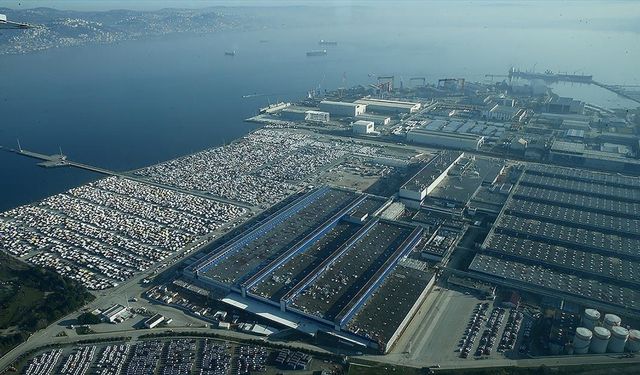 Türkiye'den 9 ayda yaklaşık 4,8 milyar dolarlık ticari araç ihraç edildi