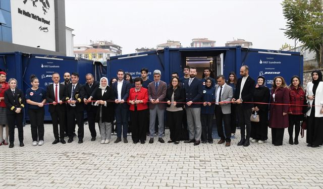 Malatya'da 2 bin 700 öğrenciye uçuş simülasyonu eğitimi verilecek