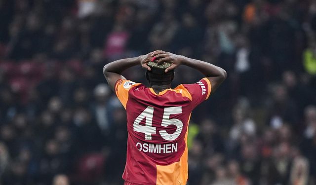 Osimhen, Afrika'da yılın futbolcusu ödülünde finale kaldı