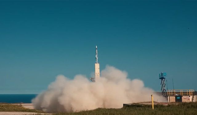 SİPER 1 Füzesi otonom batarya atışında hedefi tam isabetle vurdu