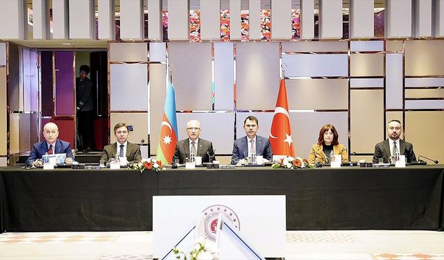 Bakan Kurum, COP29 Başkanı Babayev ile görüştü