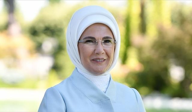 Emine Erdoğan: 4 Aralık Dünya Su Kayıpları Günü, bize suyun korunması gereken bir emanet olduğunu hatırlatıyor